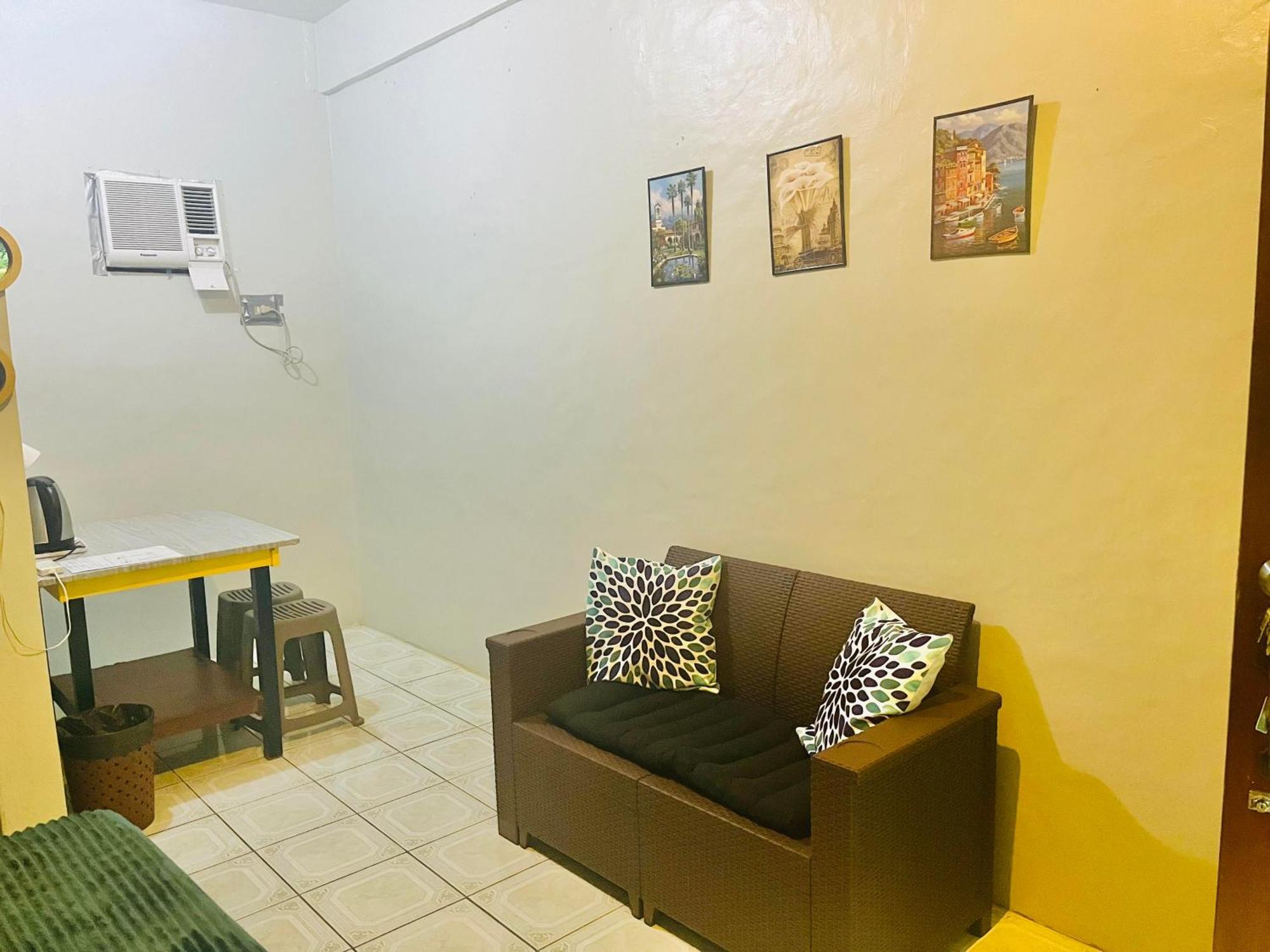 The Studio Byhome Puerto Princesa Exterior photo